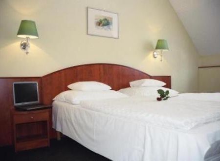 Gottwald Hotel Tatabánya Chambre photo